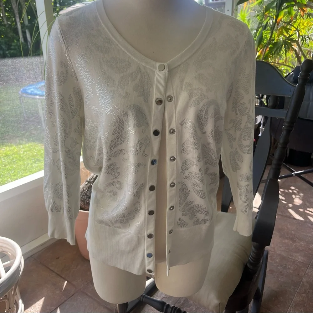White House Black Market white cardigan with Silver Accents MEDIUM - Picture 6 of 8